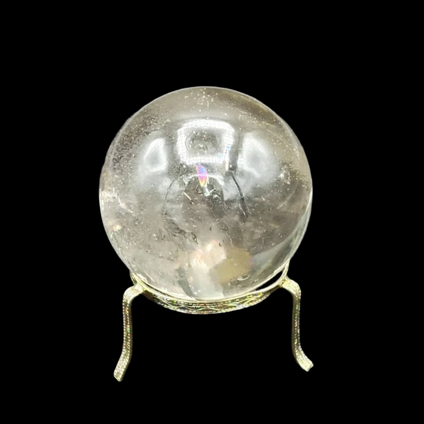 This is a picture of this Quartz sphere in artificial indoor lighting