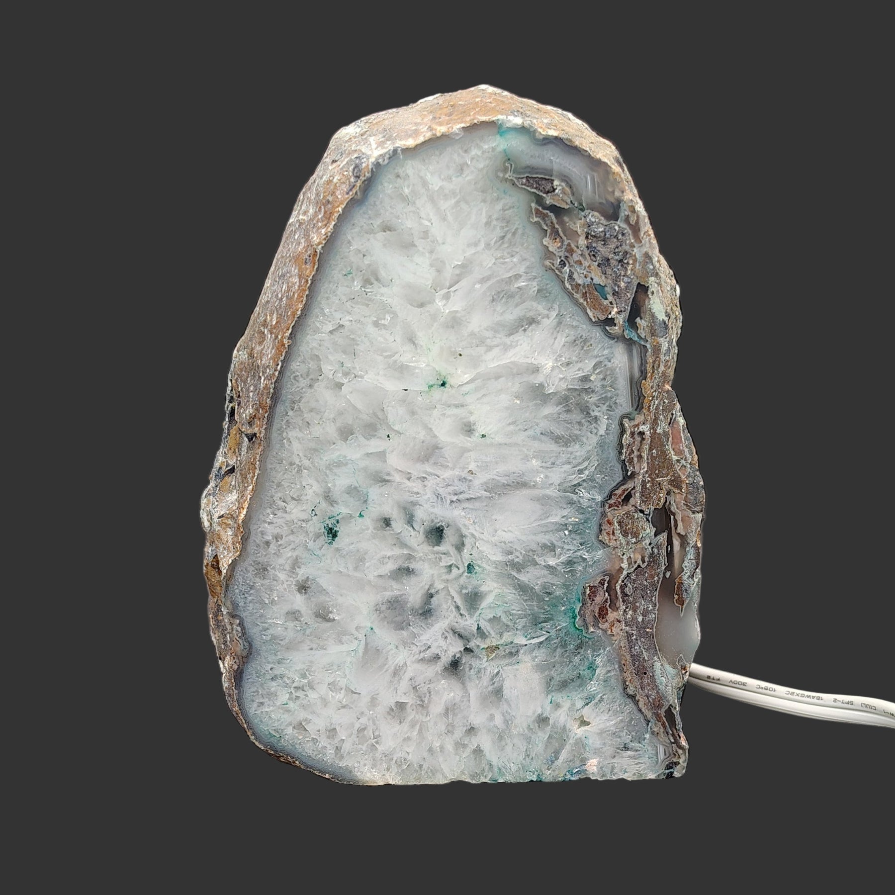 This is the front view of this blue agate lamp.