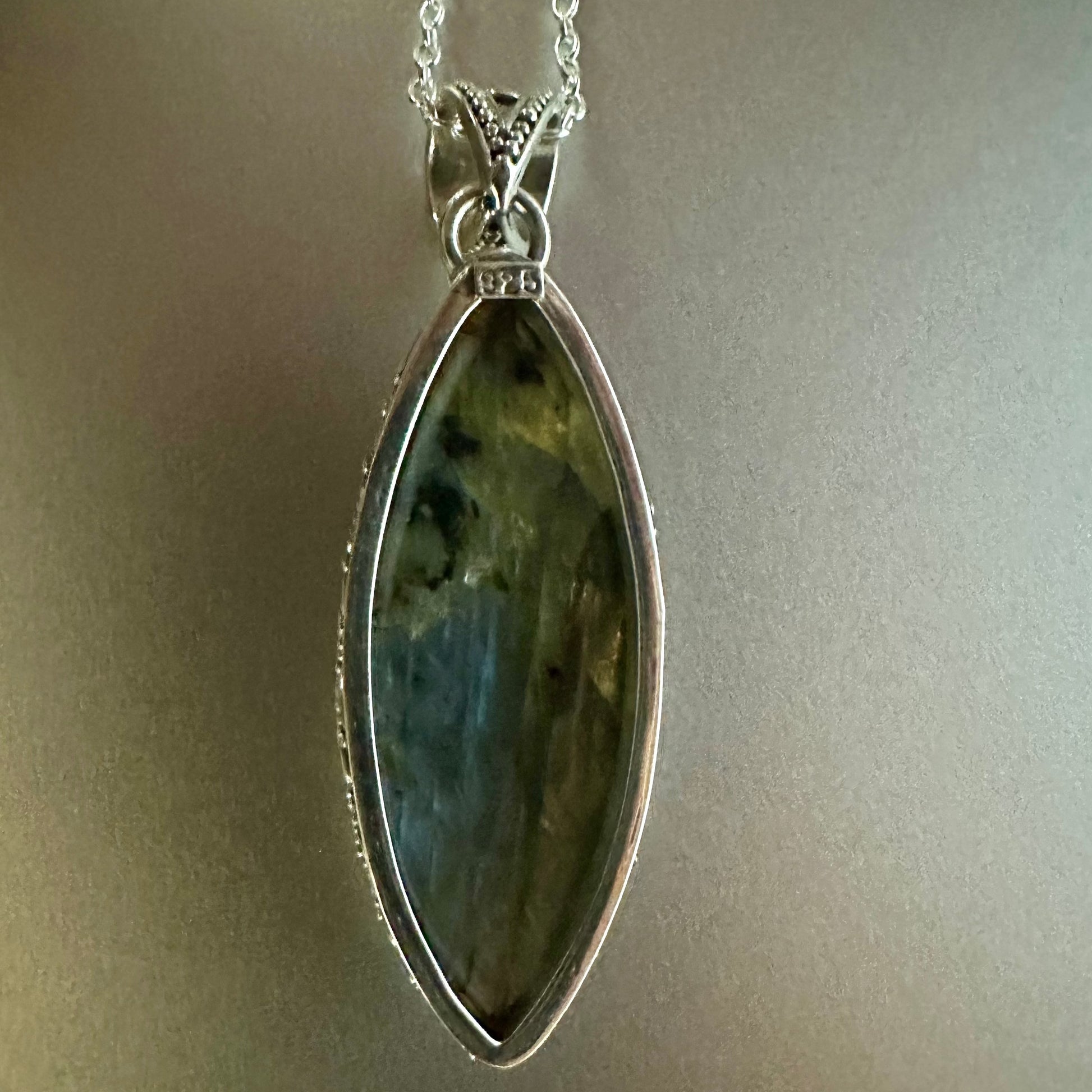 Back Side Of Marquise Shape Labradorite Pendant 