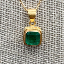 Load image into Gallery viewer, Close Up Of Green Emerald Pendant On Gold Necklace
