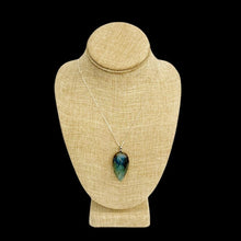 Load image into Gallery viewer, Sterling Silver And X-Large Labradorite Pendant Necklace
