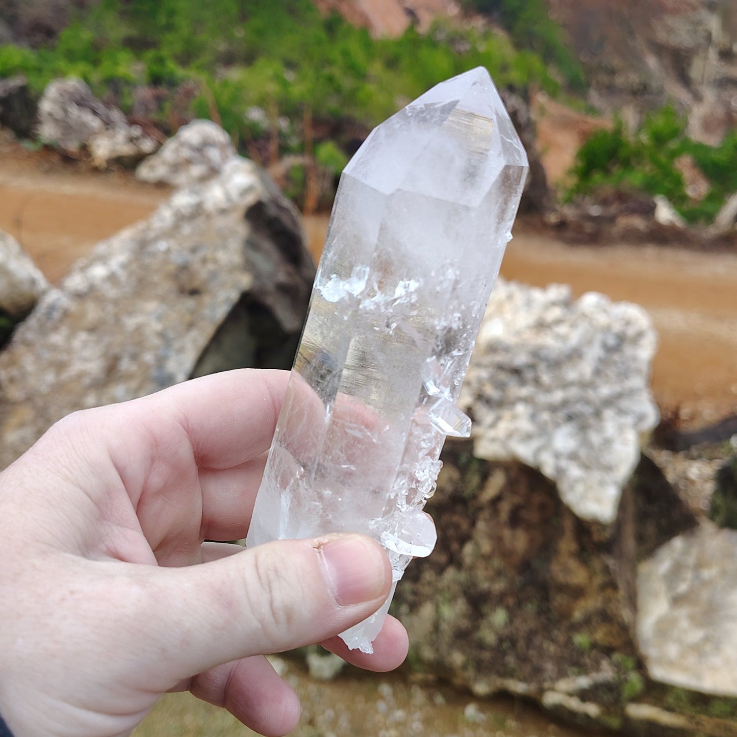 This is the right side of this large Quartz crystal point, and it is covered with smaller crystals.