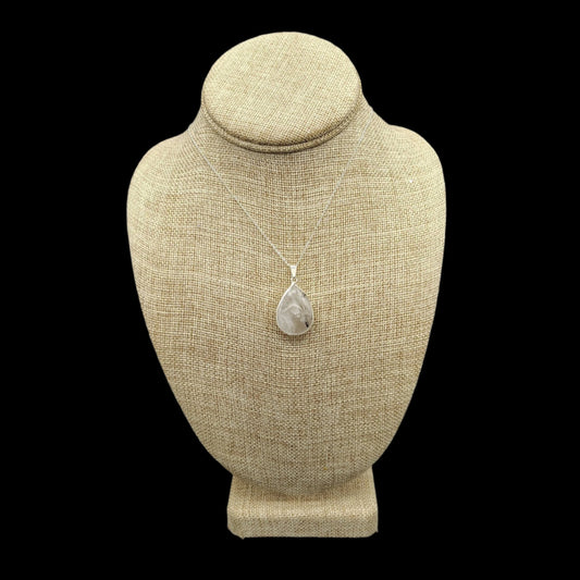 This is the front view of this Sterling Silver and rutilated Quartz pendant necklace