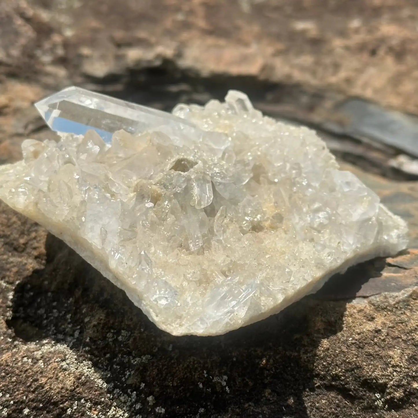 Side View Long Clear Point On Cluster Of Crystals