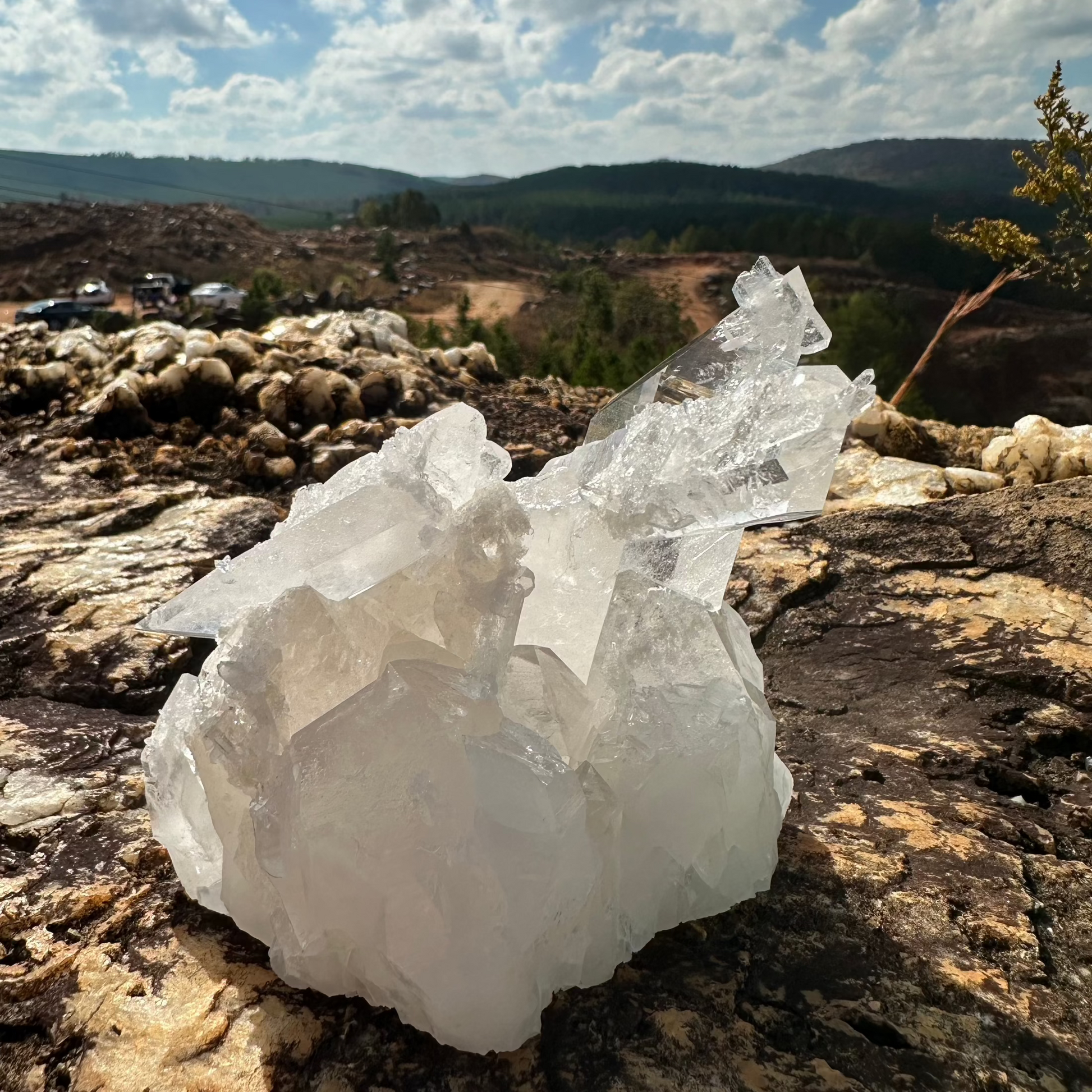 Side View Of Quartz Crystal Cluster On A Rock