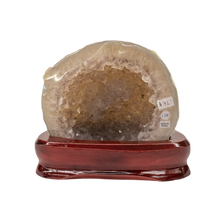 Load image into Gallery viewer, Agate Geode
