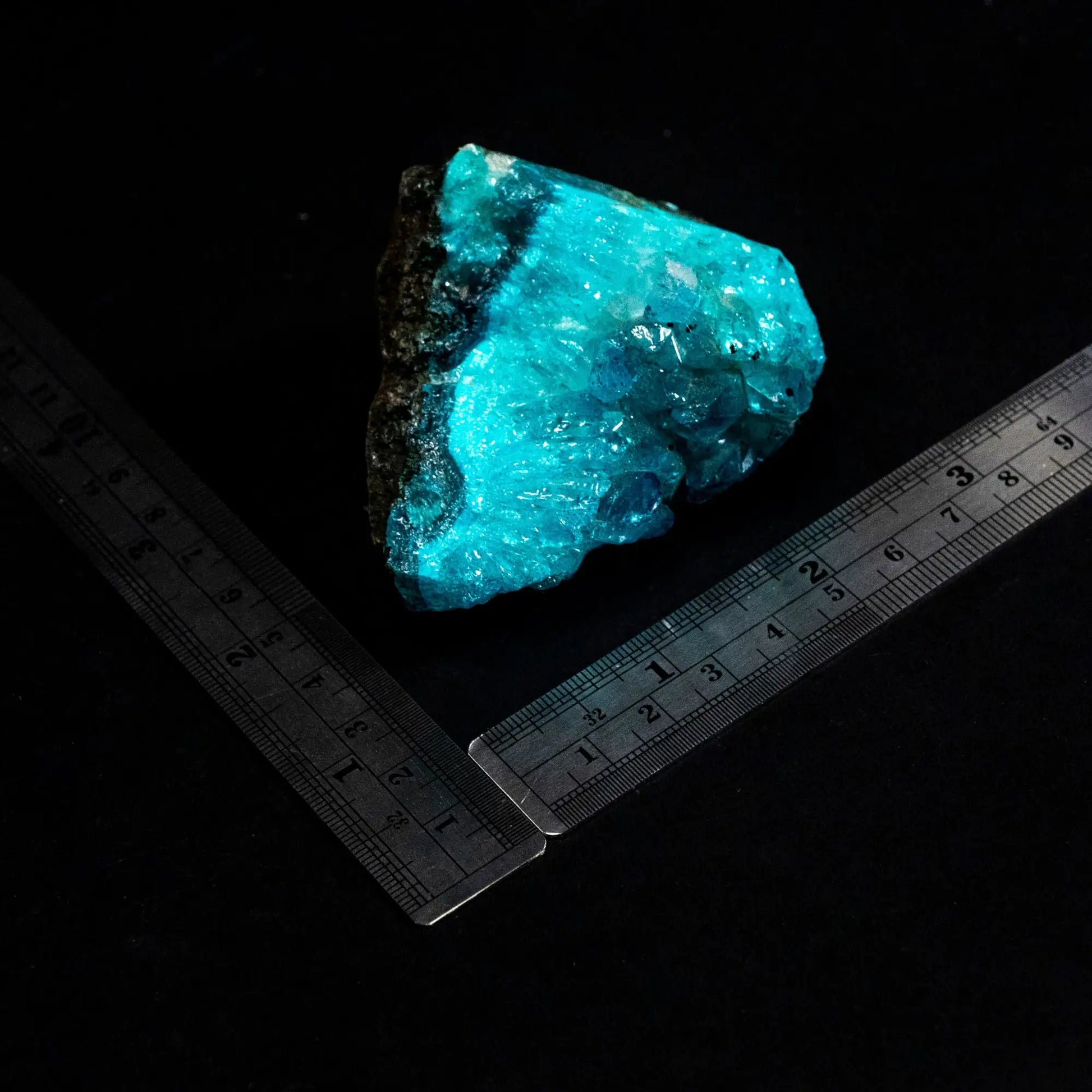 Turquoise Amethyst Aura Crystal  Rock with 2 metal rulers