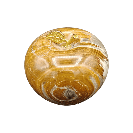 This is the front side of this polished Onyx apple