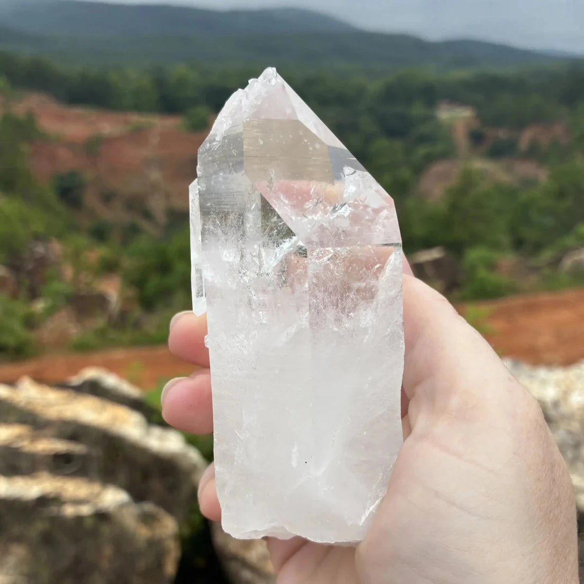 Left side of this Quartz crystal point outdoors.