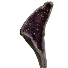 Load image into Gallery viewer, Close Up Of Amethyst Butterly Wing
