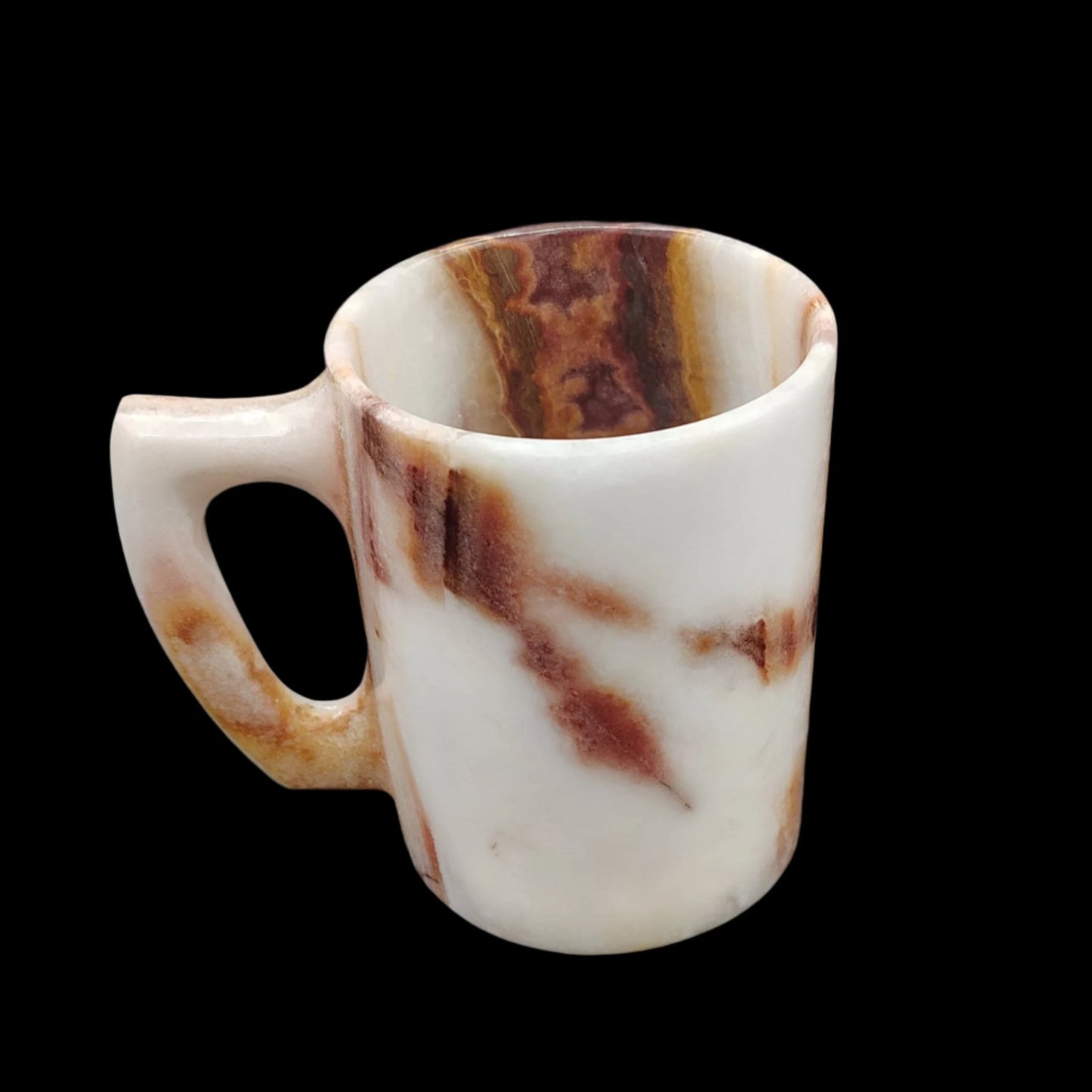 This is the left side of this Onyx mug