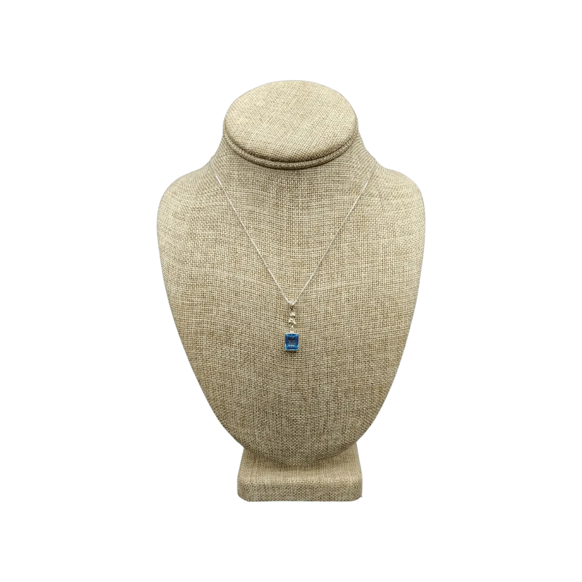 This is the front view of this Sterling Silver cat and blue Topaz pendant