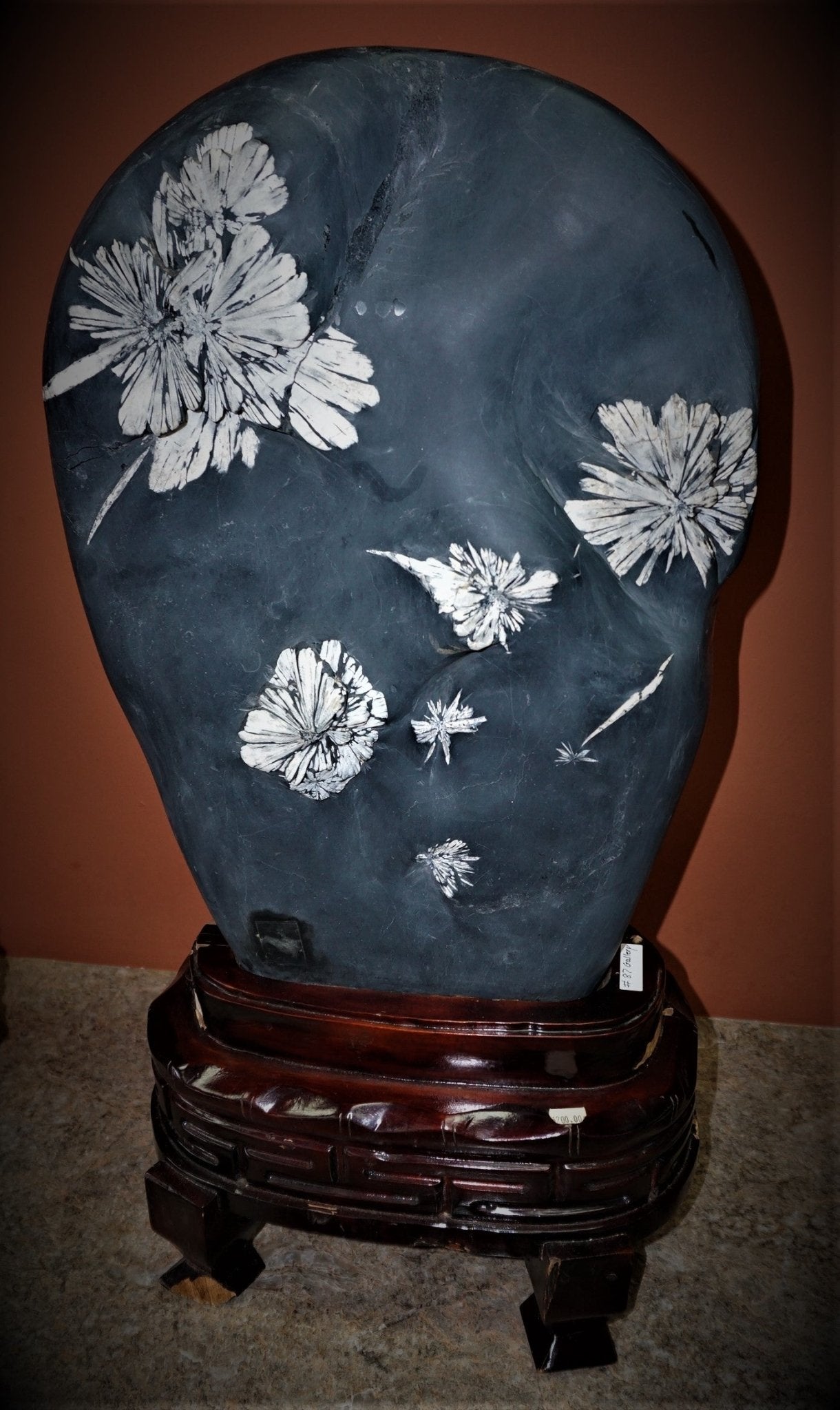 Chrysanthemum Stone Standing Display Flower Stone Tall