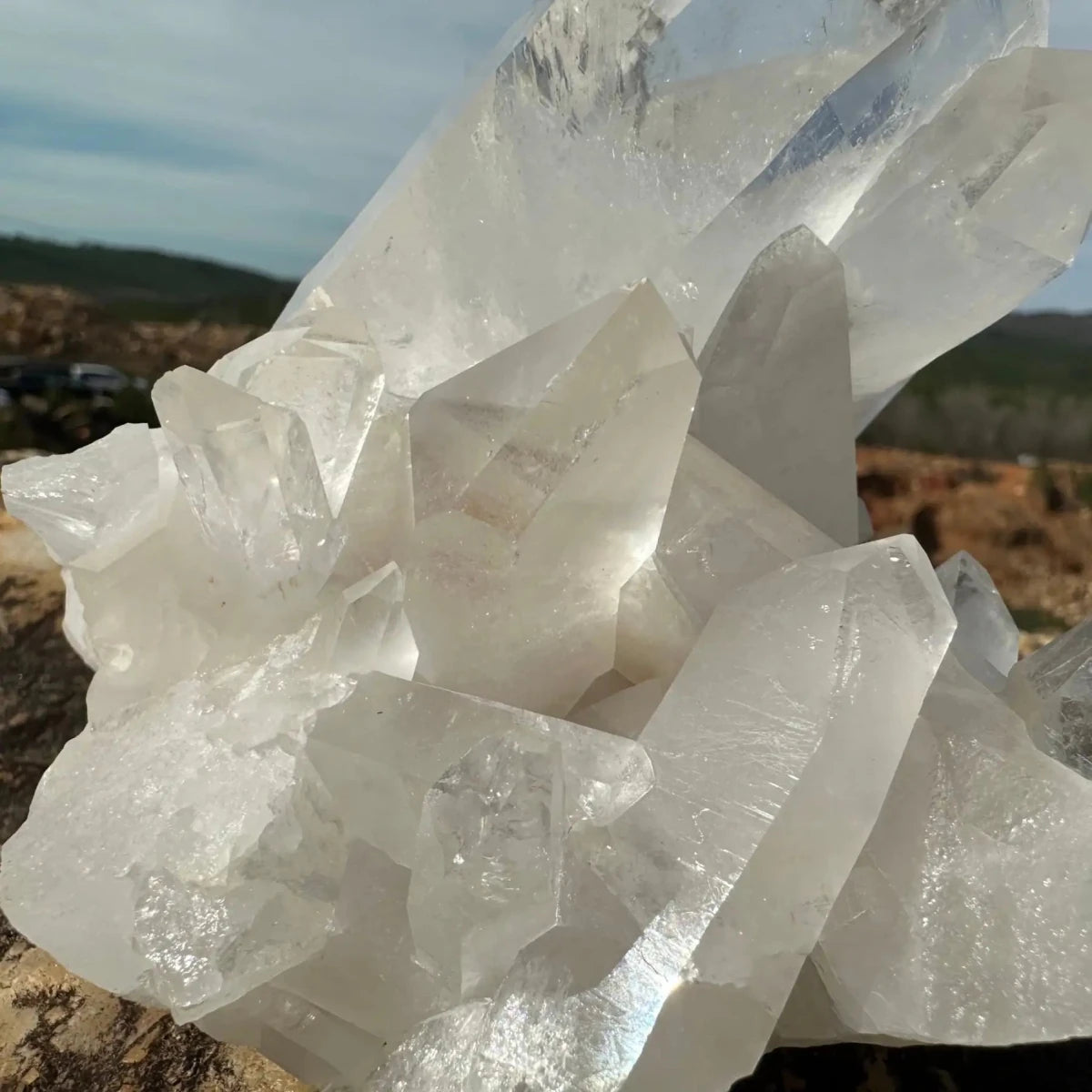 Back of quartz crystal showing larger points
