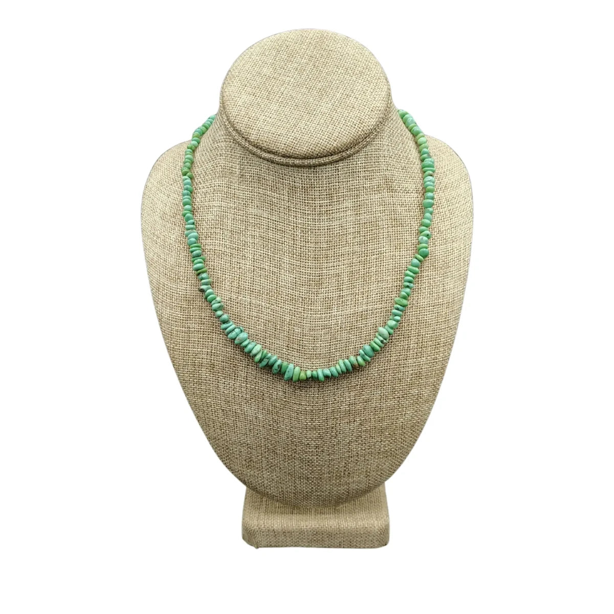 Front view of this Turquoise beaded necklace