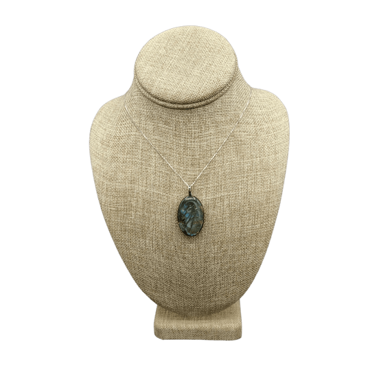 This is the front view of this Sterling Silver and polished Labradorite pendant necklace