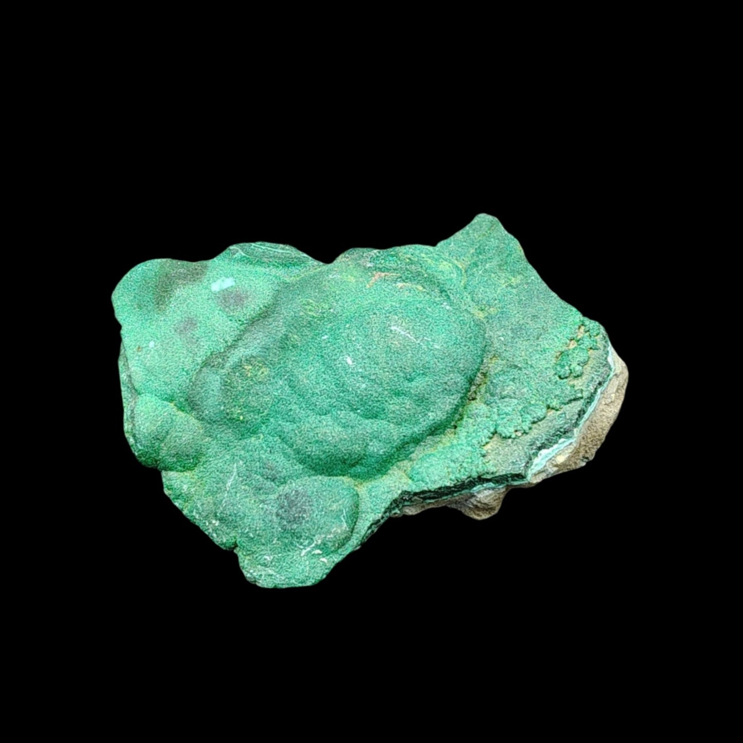 This is the front side of this Malachite specimen