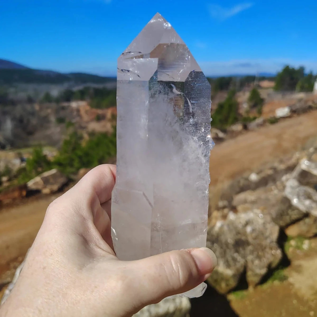 This is the right side of this large Quartz crystal point.