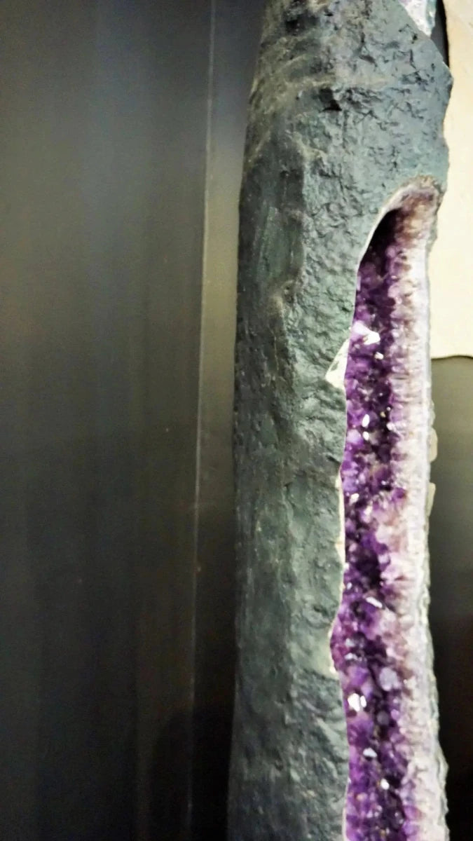 Side View Of Amethyst Geode