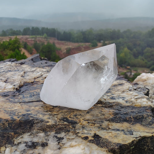 This is the right side of this large quartz crystal point