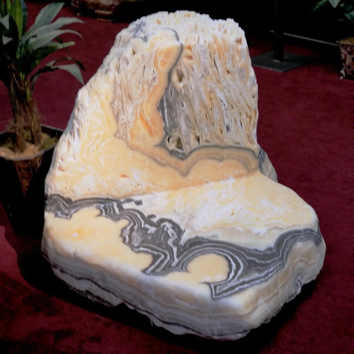 Natural Stone Furniture Carved Phantom Calcite Chair