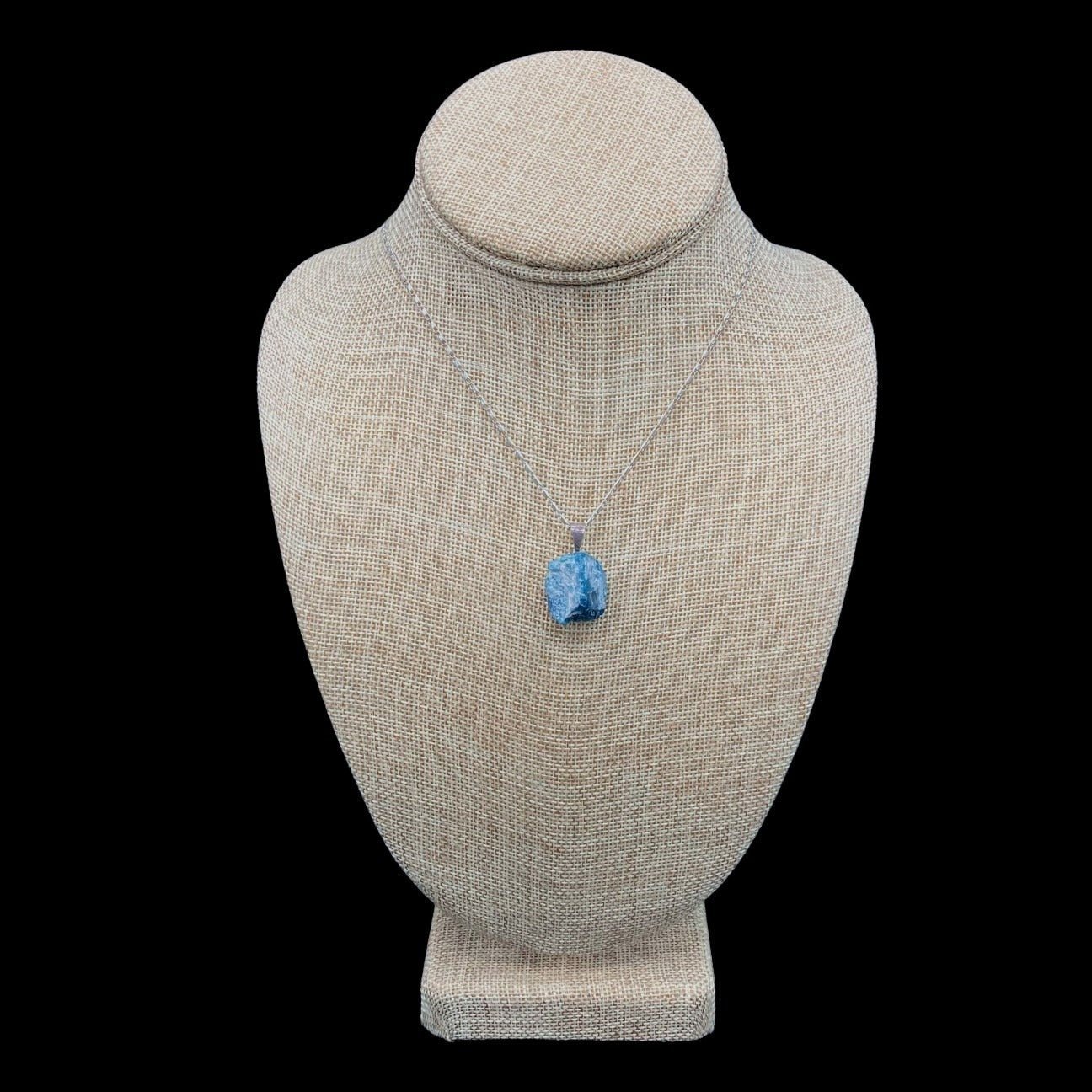 Necklace Raw Blue Apatite On Sterling