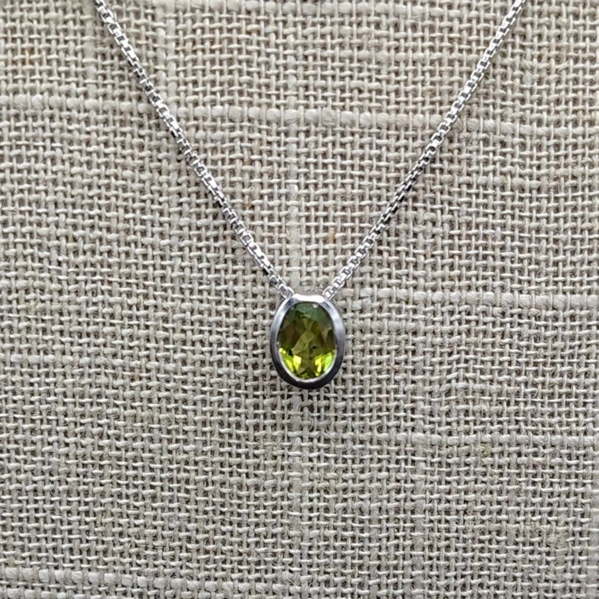 This is a close up of the Sterling Silver and Peridot pendant