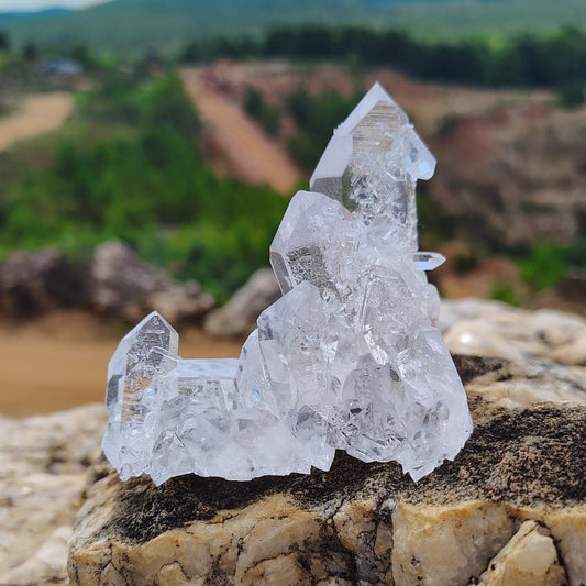 This is the front side of this pristine quartz crystal