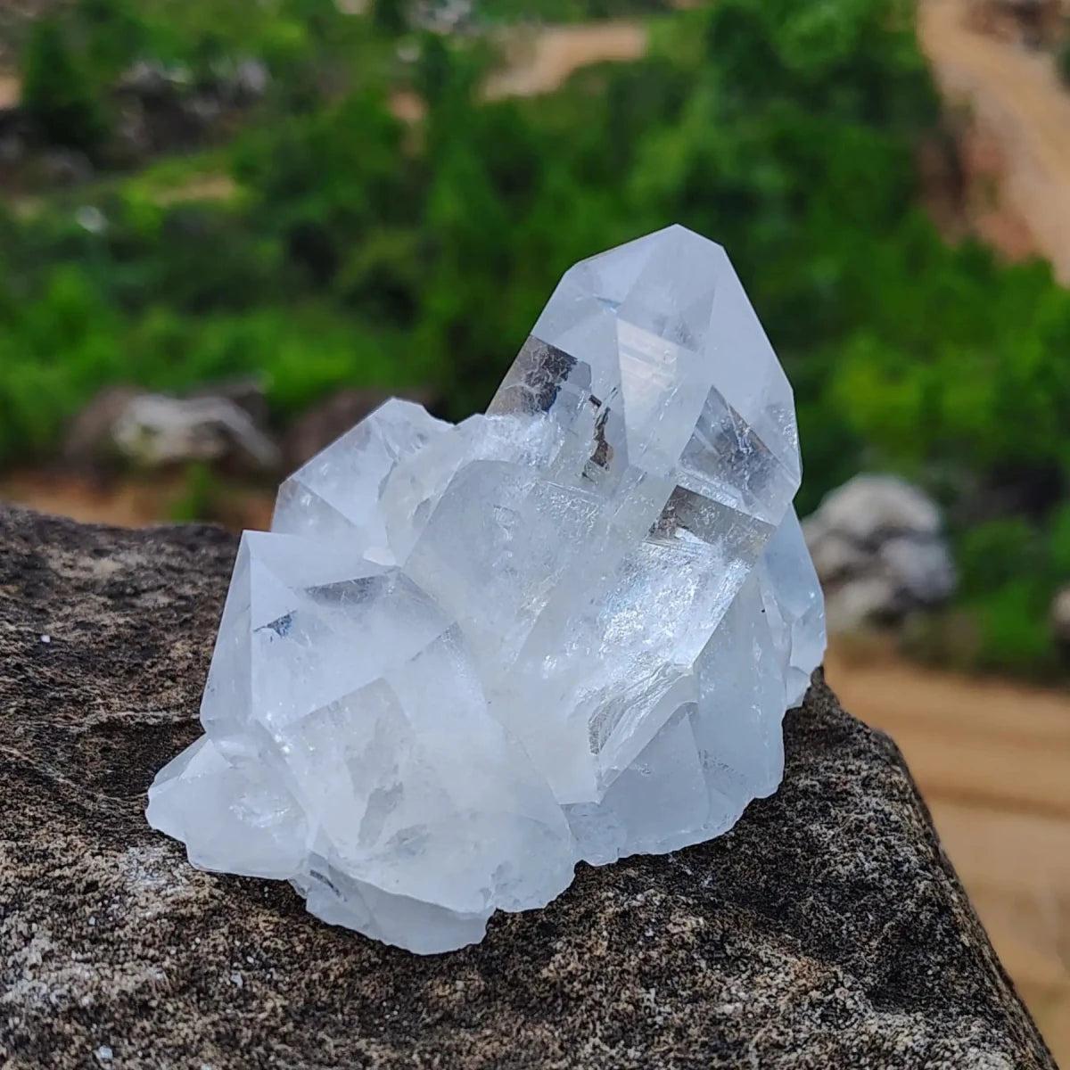 This is the left side of this clear quartz crystal