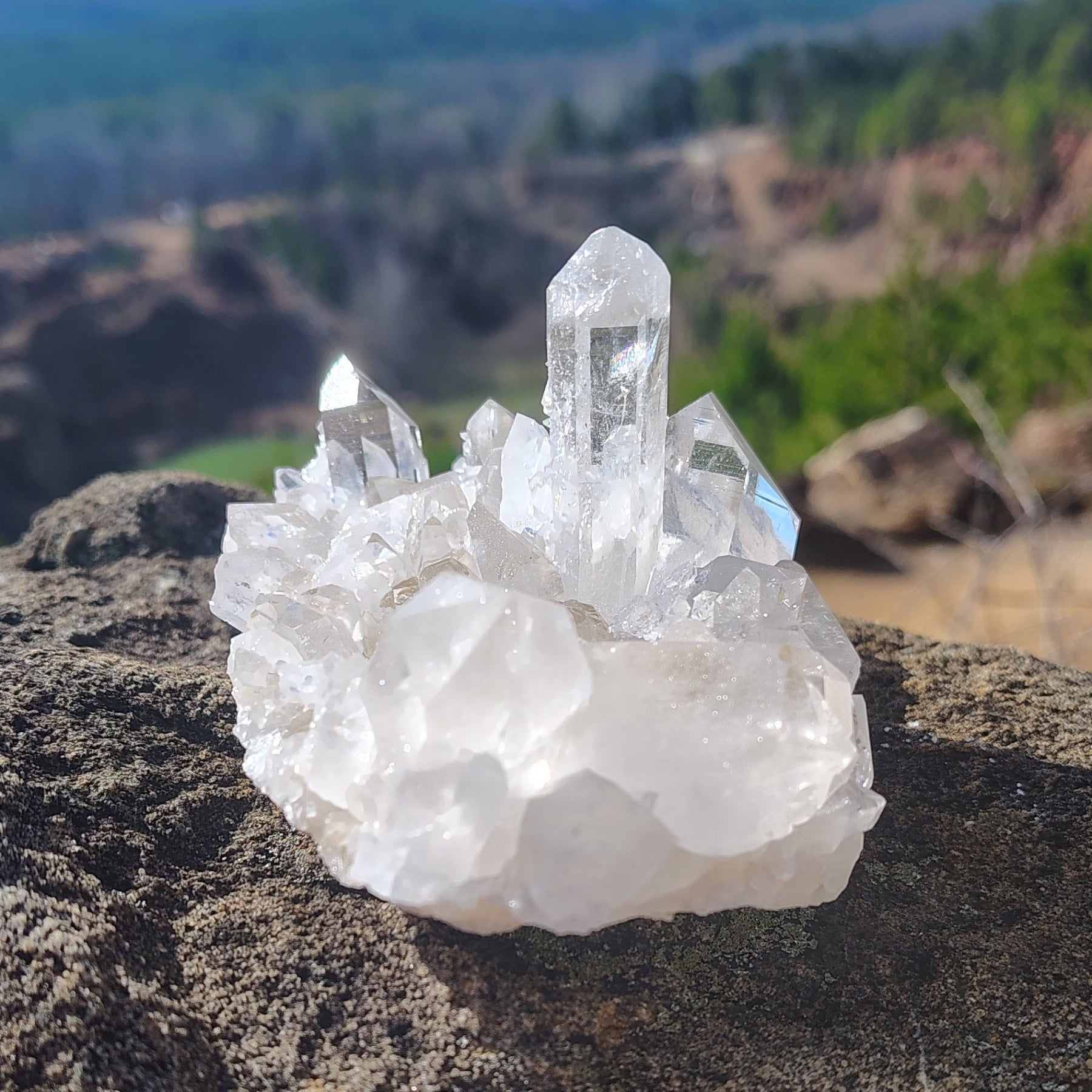 This is the right side of this pristine quartz cluster.