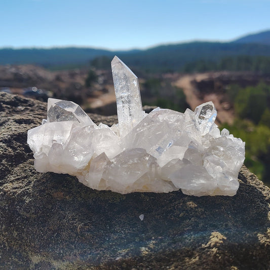 This is the front side of this pristine quartz crystal cluster. 