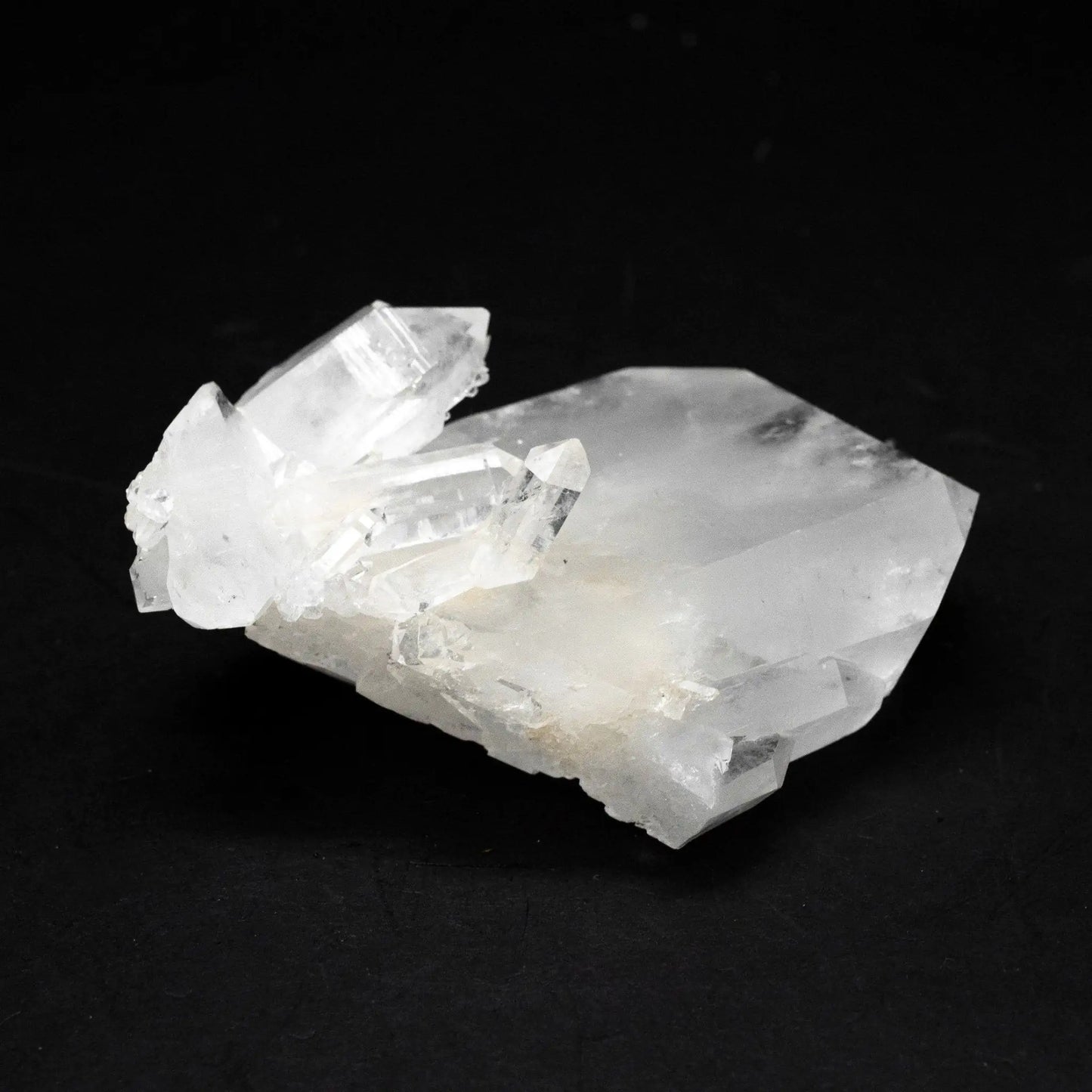 Quartz Crystal Tabby Cluster Side View