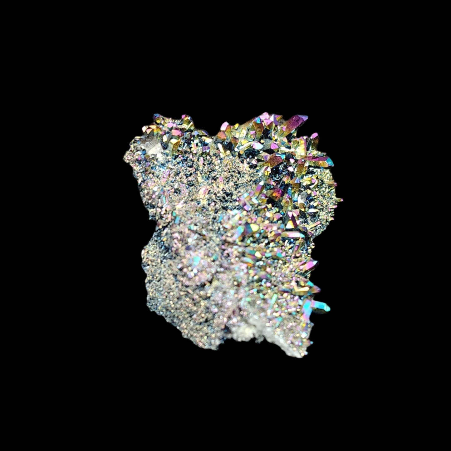 This is the right side of this rainbow druzy cluster