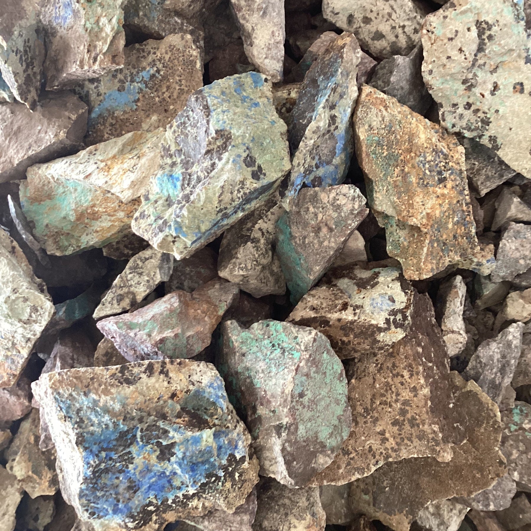 Table of Azurite Malachite Raw