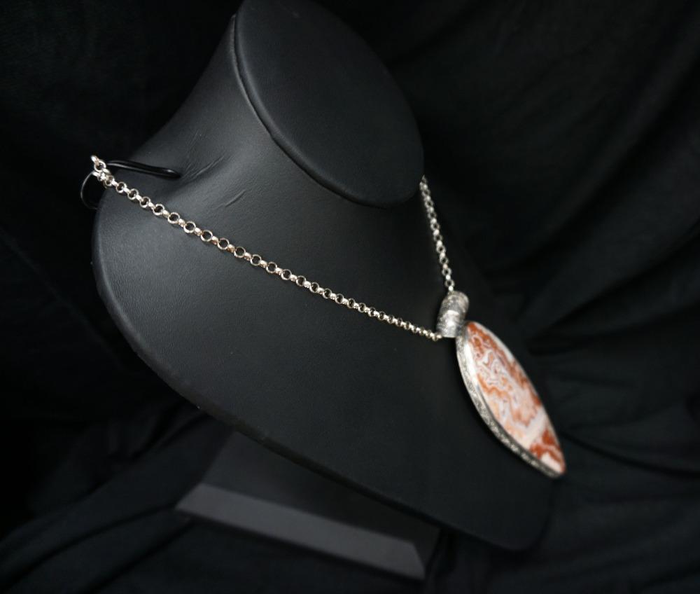 Lace Agate Necklace Side View Rolo Sterling Chain