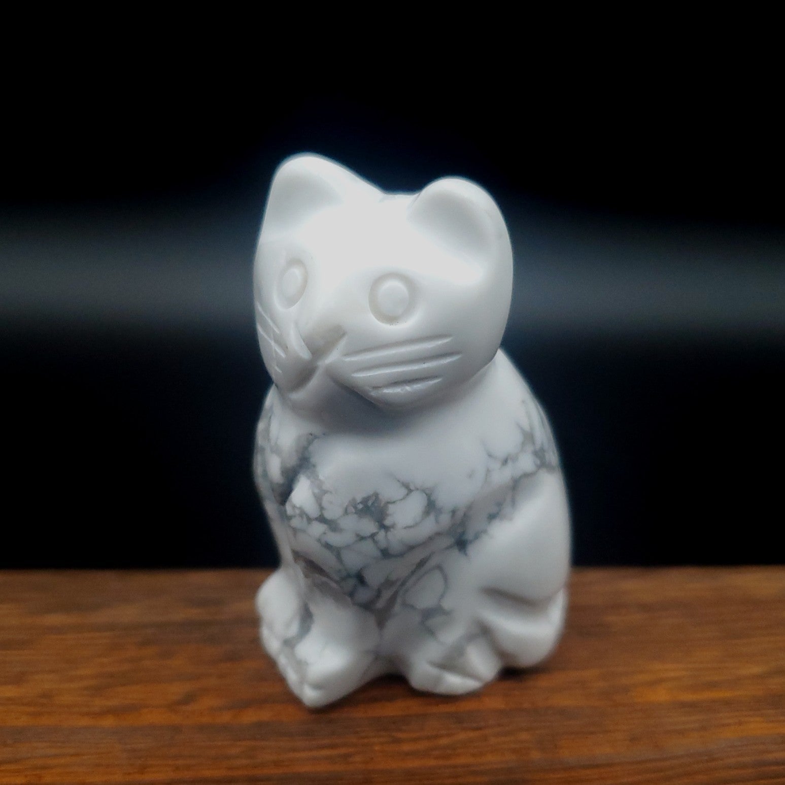 Howlite Cat Figurine