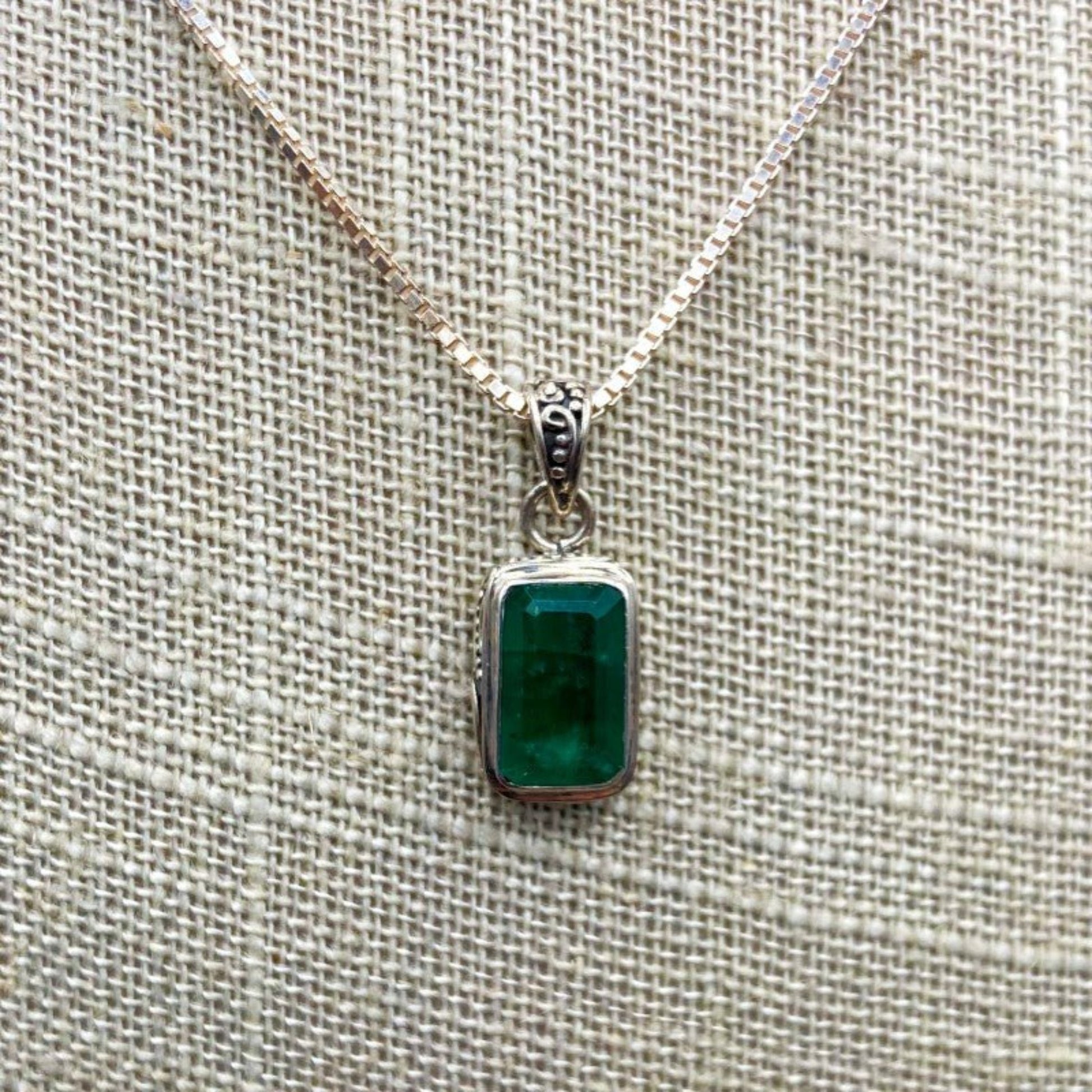 Sterling Silver Adjustable Length Necklace Rectangular Shape Emerald Gemstone Pendant, Close Up Of Deep Green Emerald Gemstone And Box Chain