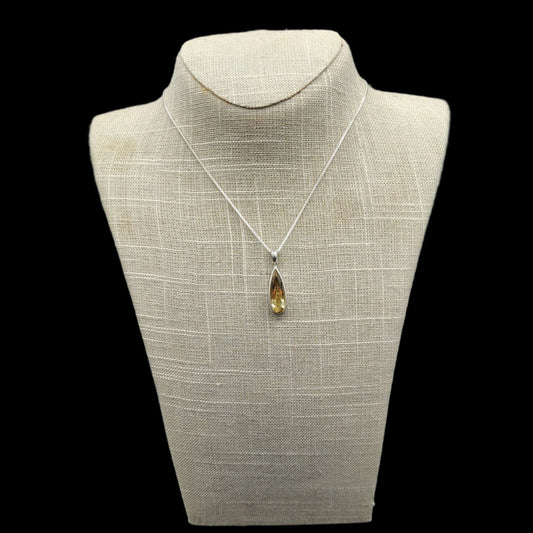This is a picture of this Sterling Silver and lemon Quartz necklace, silver and yellow in color