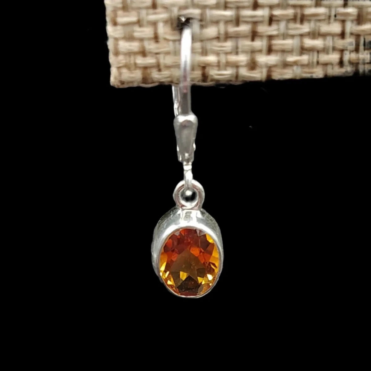 This is a close up of this Citrine gemstone