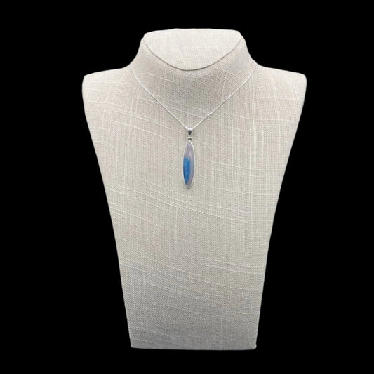 Sterling Silver blue dumotierite Quartz pendant necklace