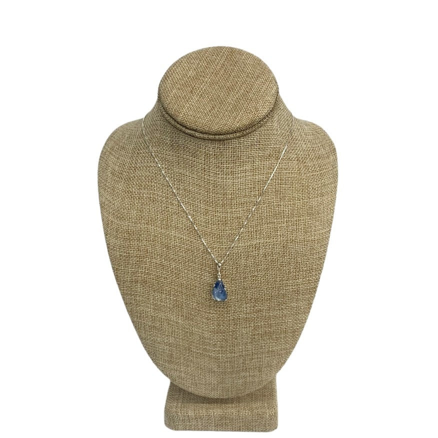 Sterling Silver dumortierite Necklace