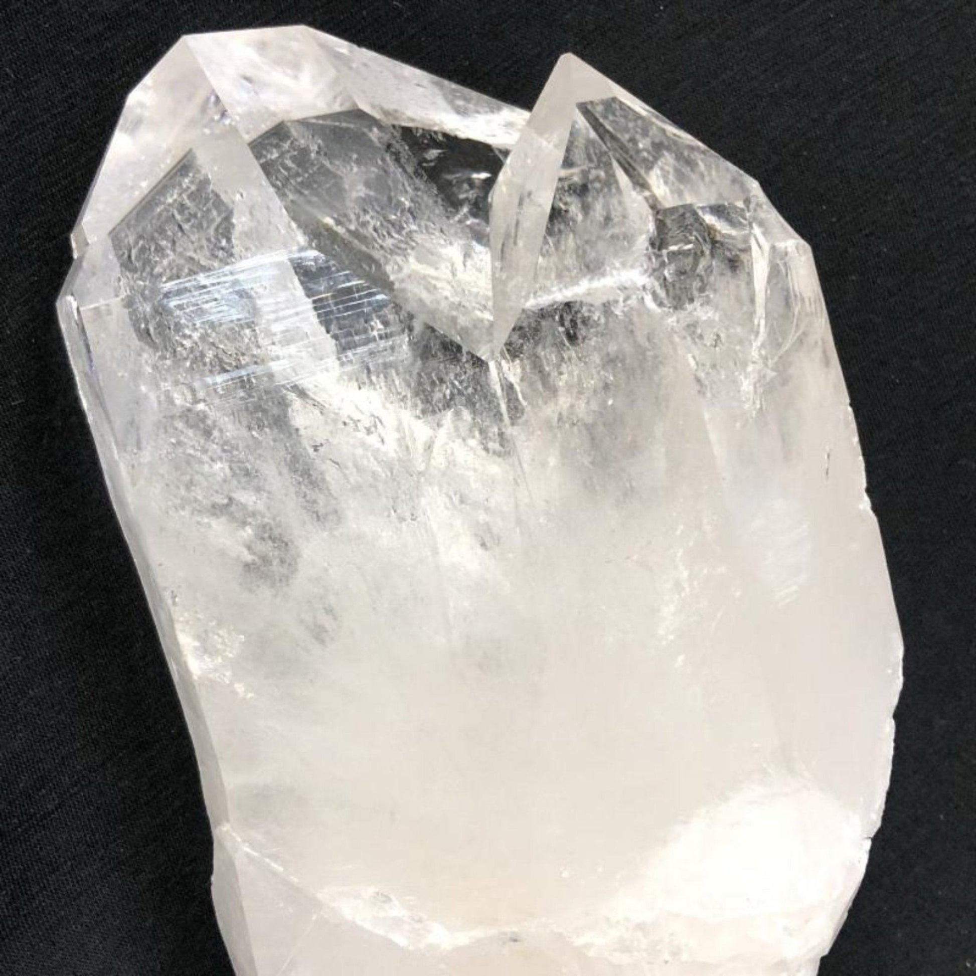 Side View Of Points On Quartz Crystal Twin