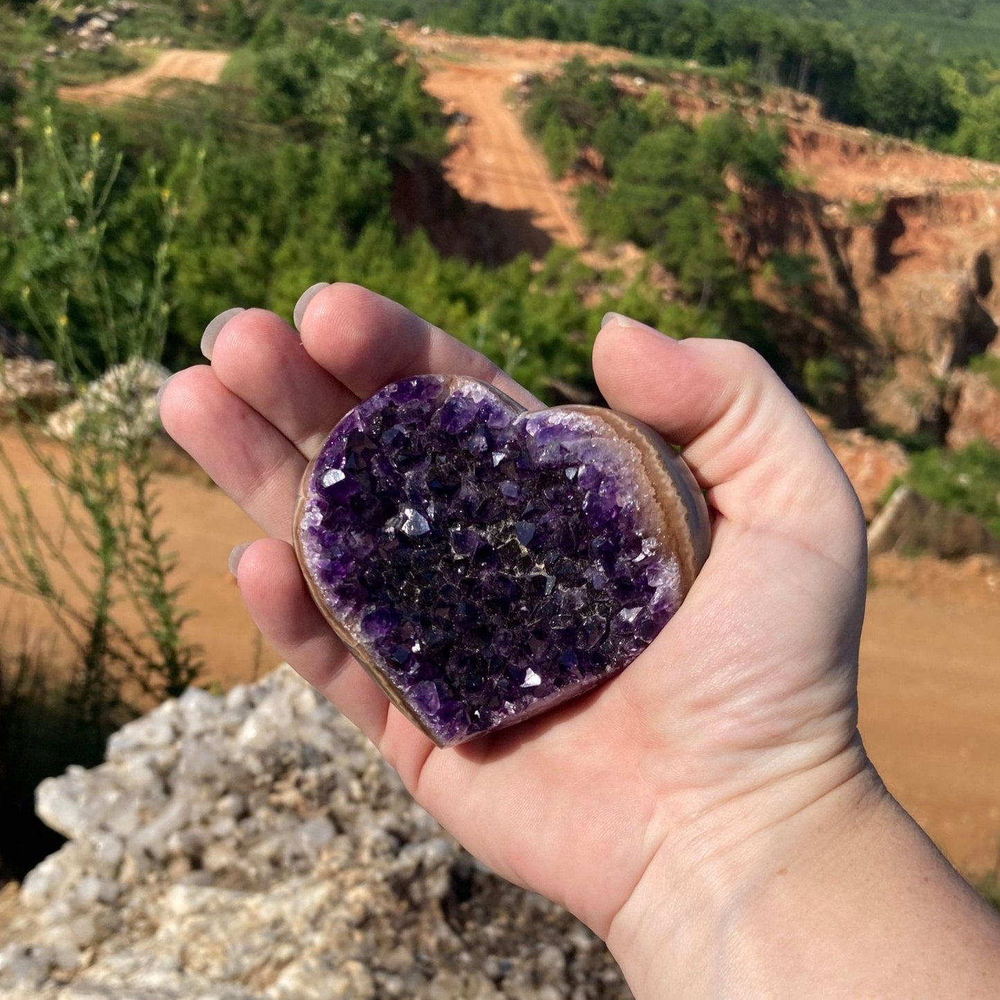 Front side of Amethyst heart, covered in purple Quartz crystals