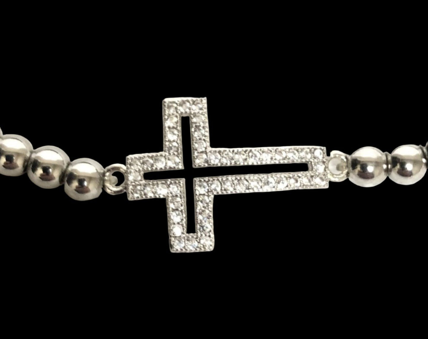 Close Up Cross On Bracelet