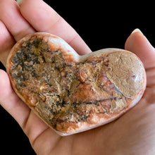 Load image into Gallery viewer, Back Side Of Citrine Heart

