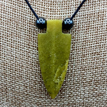 Load image into Gallery viewer, Zoomed In Picture Of Jade Arrowhead And Hematite Beads
