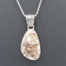 Load image into Gallery viewer, Flash Quartz Pendant On Sterling Ball Chain
