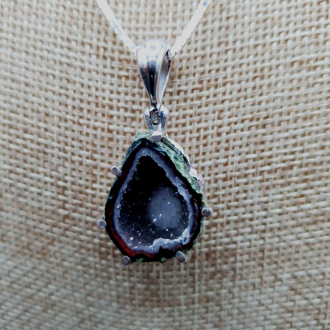 Natural Agate Geode Druzy Necklace