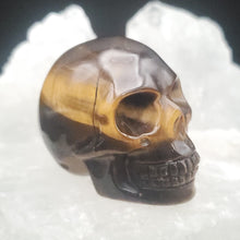 Load image into Gallery viewer, Tigers EyevCarved Stone Skull
