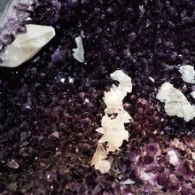 Load image into Gallery viewer, Close Up Of Amethyst Cavern Showing White Calcite Crystals
